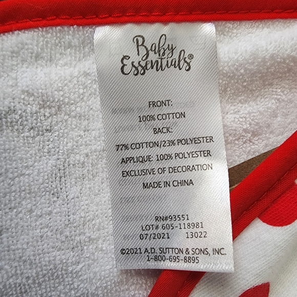 3/$12 ● NWT Baby Essentials Christmas bib sz 0-6m - Picture 3 of 5